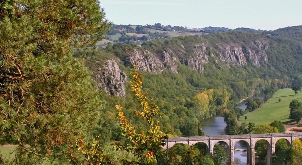 Camping Des Rochers Des Parcs Clécy Dış mekan fotoğraf